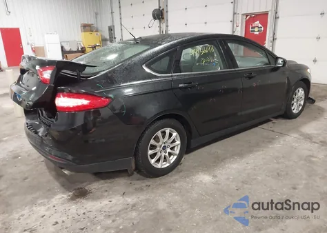 2015 Ford Fusion S z USA, uszkodzony, nr VIN 3FA6P0G79FR178755